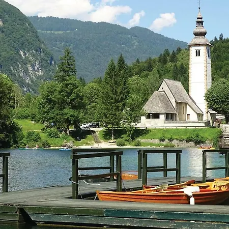 Apartmán Amazing Apartment In Bohinjska Bistrica With 2 Bedrooms And Wifi *